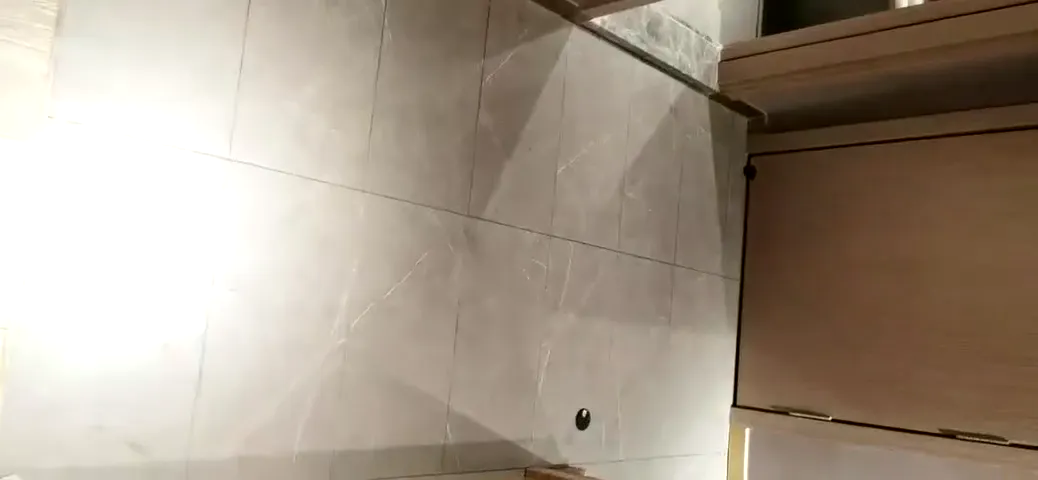 酒店約炮紋身空姐兼職妹各種姿勢啪啪